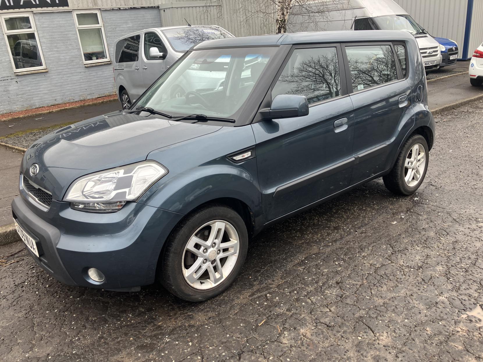 Kia Soul 1.6 CRDi 2 SUV 5dr Diesel Auto Euro 4 (126 bhp)