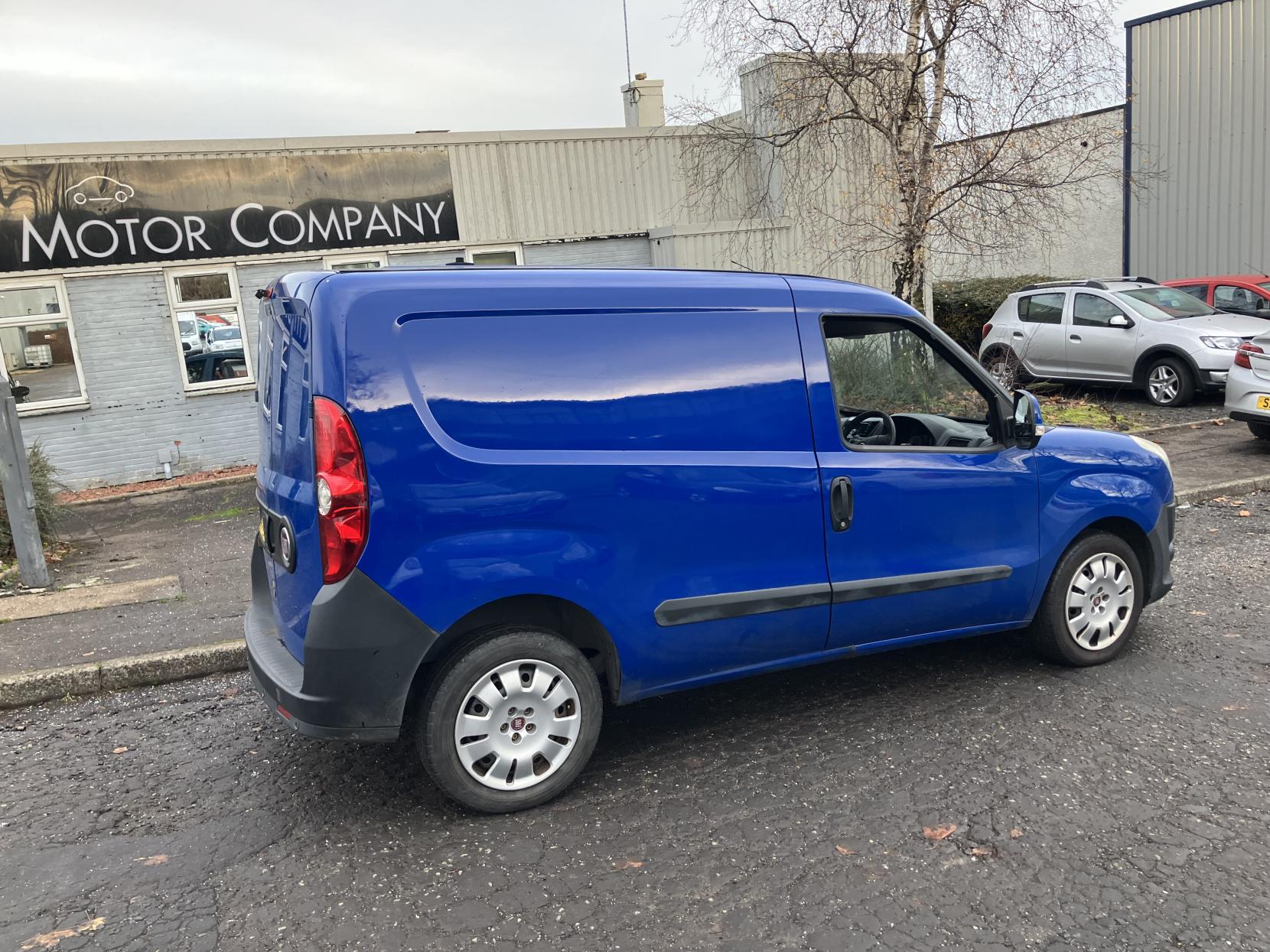 Fiat Doblo 1.3 JTD MultiJet 16v SX Panel Van 4dr Diesel Manual L1 H1 (129 g/km, 90 bhp)