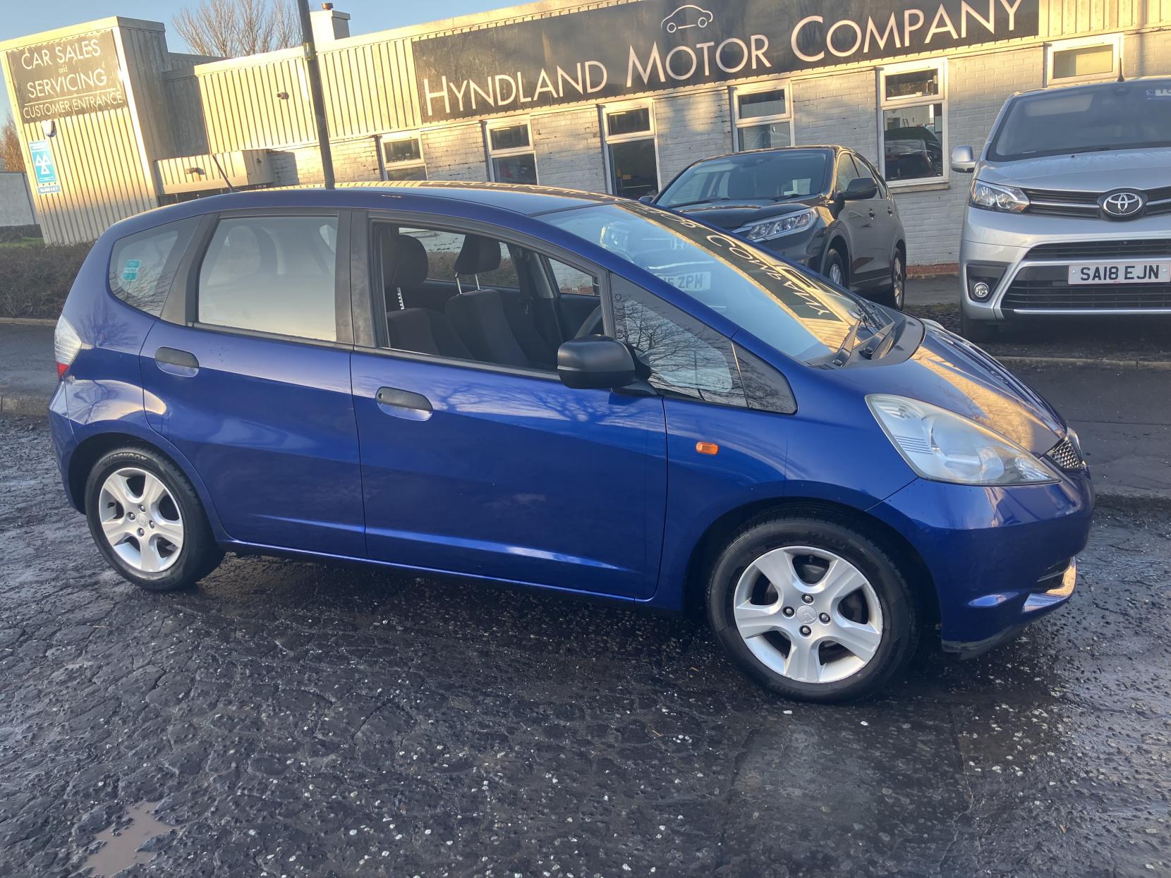 Honda Jazz 1.2 i-VTEC SE Hatchback 5dr Petrol Manual Euro 4 (90 ps)