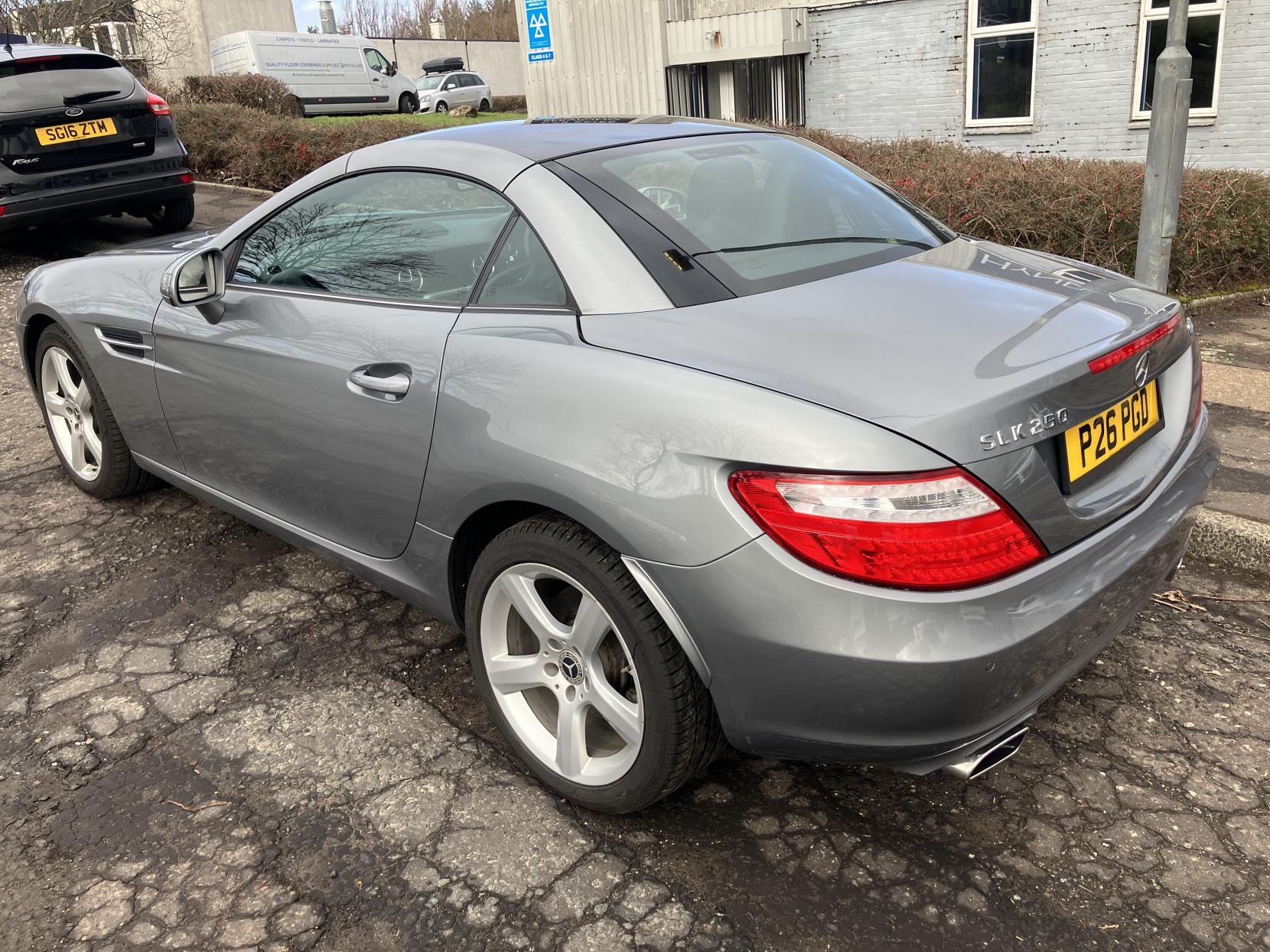 Mercedes-Benz SLK 2.1 SLK250 CDI Convertible 2dr Diesel G-Tronic+ Euro 5 (s/s) (204 ps)