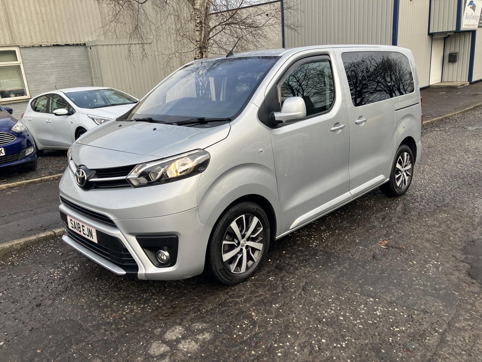 Toyota PROACE Verso 2.0D Family Compact MPV 5dr Diesel Auto SWB Euro 6 (s/s) (8 Seat) (180 ps)